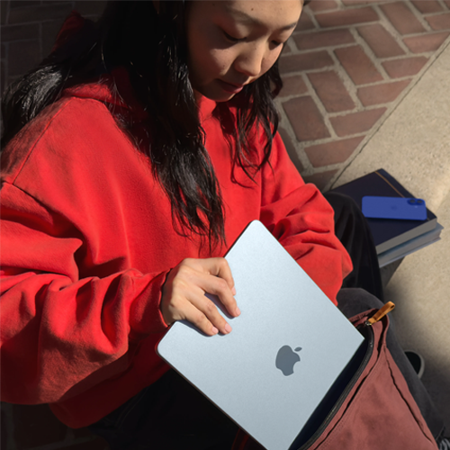 Apple Macbook Air 13-inch (M4 chip) With 10‑core Cpu 8‑core Gpu 16GB RAM/256 GB SSD/(MC6T4AB/A)